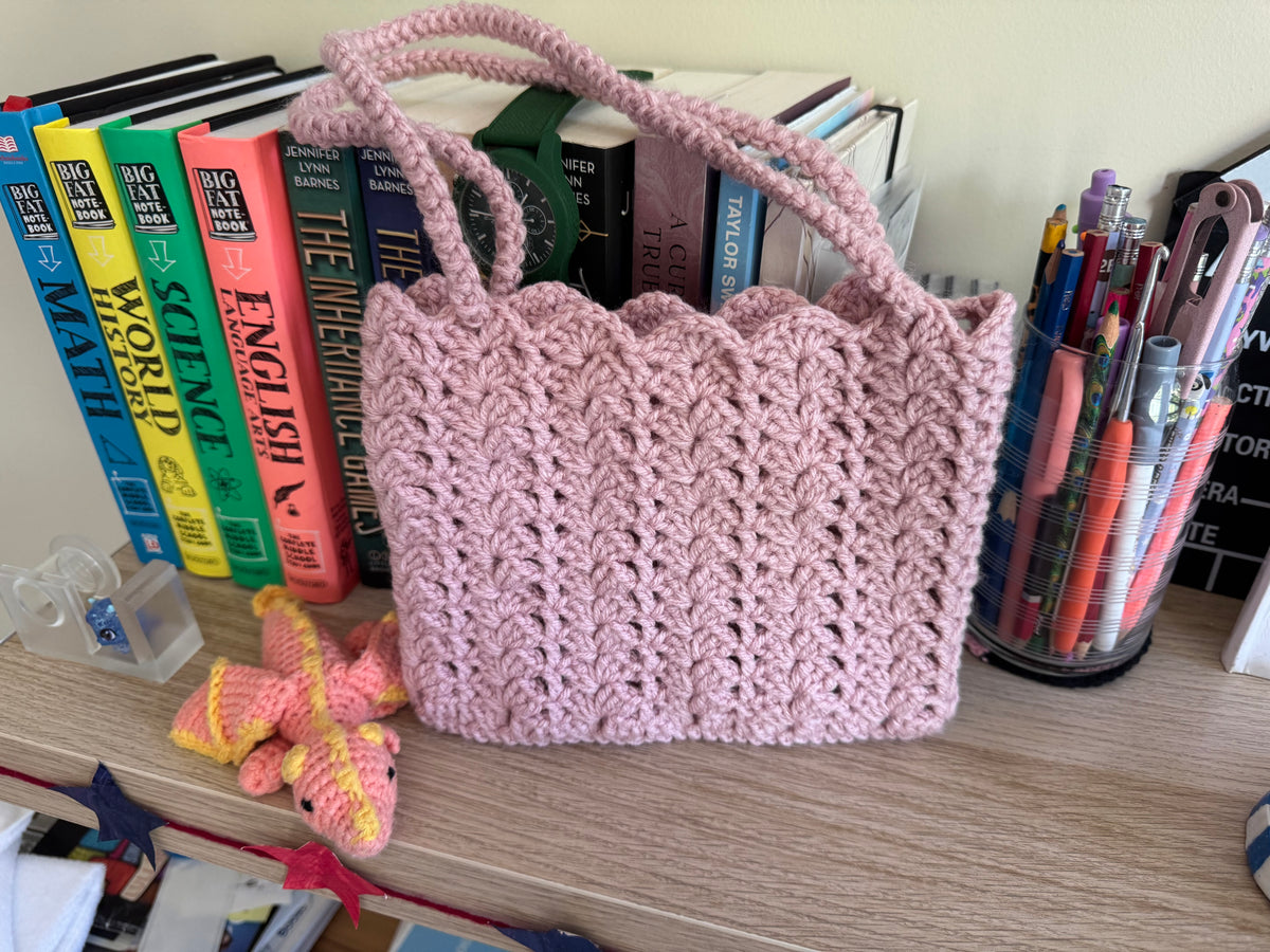 Small Pastel Coquette Yarn Purse